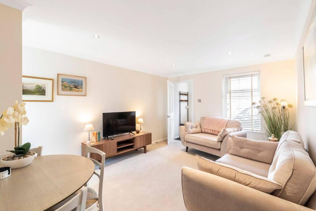 'The Cobbles' - Central, Stylish, Garden, Views Skipton Exterior photo