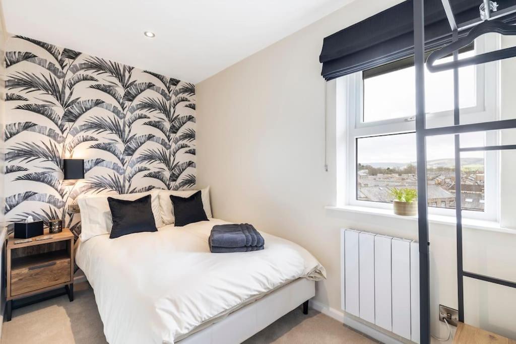 'The Cobbles' - Central, Stylish, Garden, Views Skipton Exterior photo
